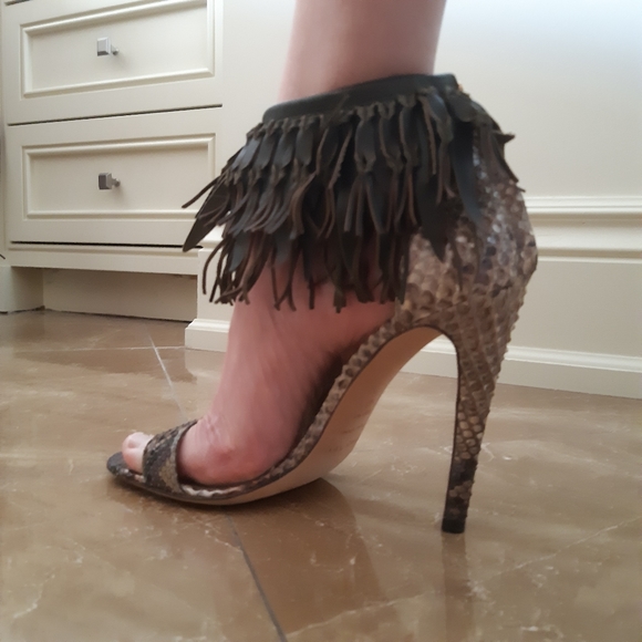 Sergio Rossi snakeskin strappy sexy high heel sandals with leather fringe 9.5 - Picture 5 of 12